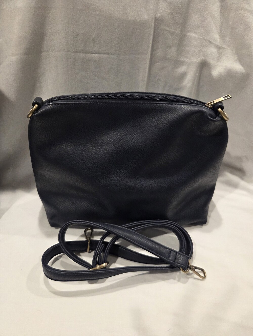 Joy Susan Womens Molly Slouchy 2-in-1 Hobo Handbag Dark Navy - Picture 4 of 7